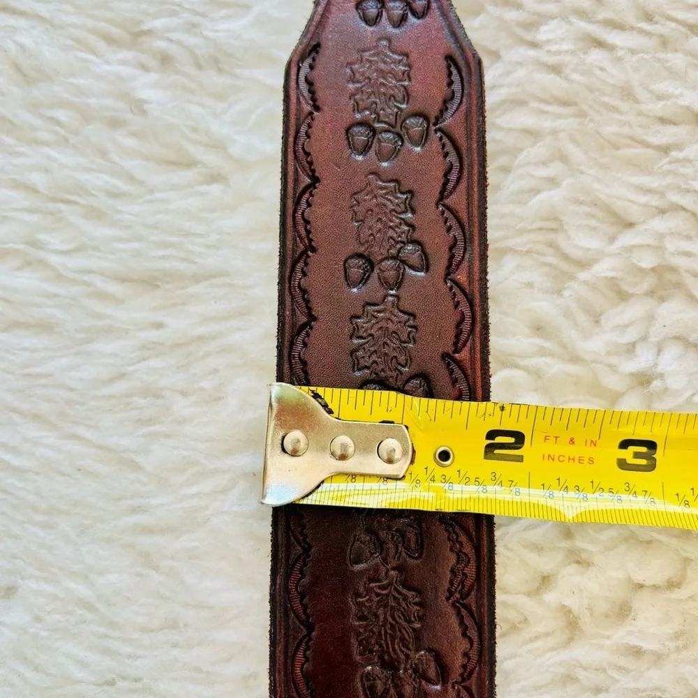 Vintage Brown Embossed Leather Belt size 36-38
